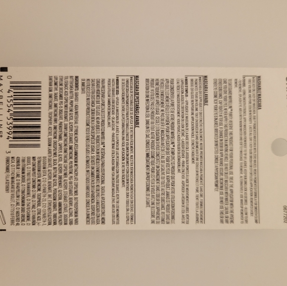 Maybelline Mascara black cherry NEW IN PACKAGE - Picture 3 of 3